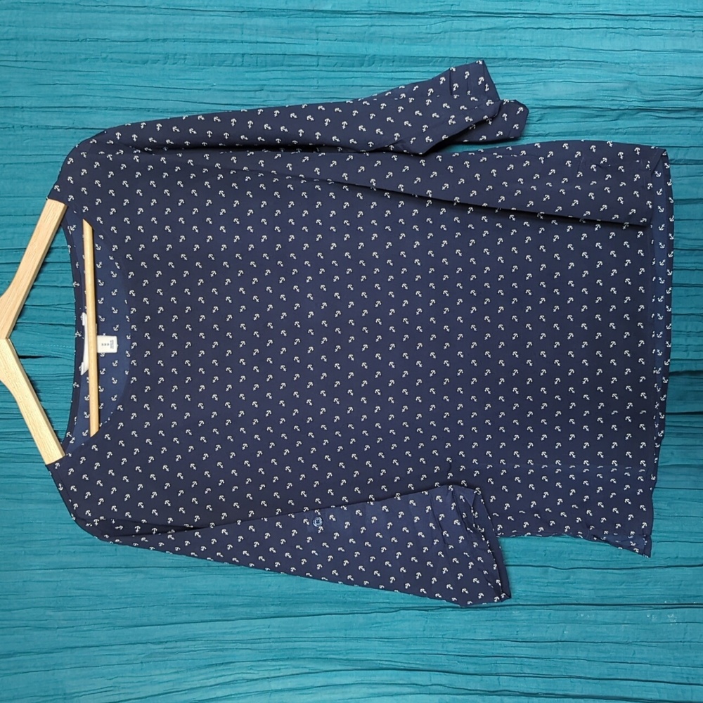 Old Navy 3/4 sleeve Navy Blue Anchor Print Blouse, Size M